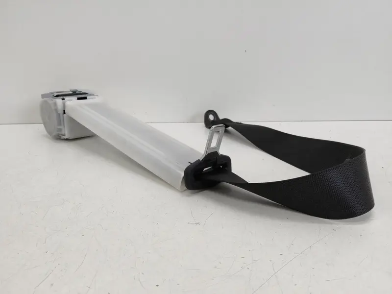 Cintura di sicurezza posteriore centrale MERCEDES GLE Coupe (W292) (15>) A1668600486 Diesel 3000