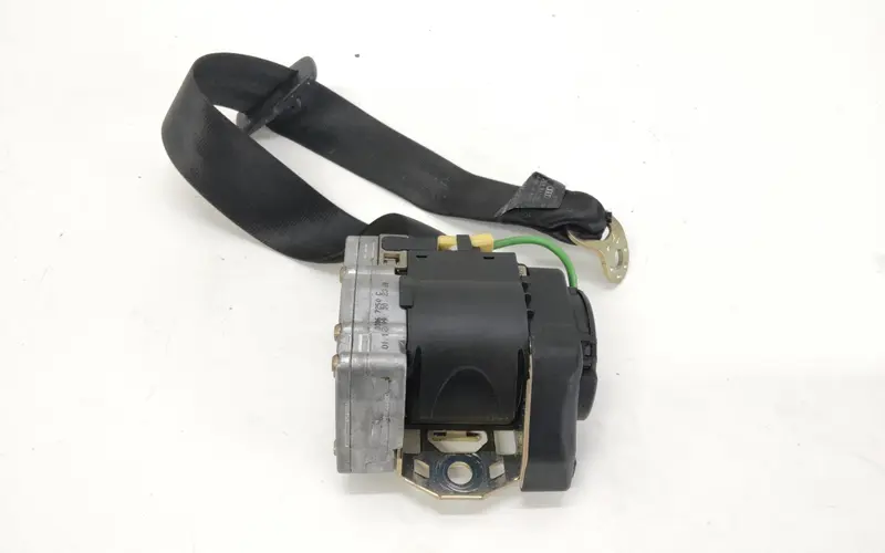 Cintura di sicurezza Posteriore DX AUDI A6 Avant Serie C5 (4B5) (97>04) 4B9857805 Diesel 2.5 (97>04)