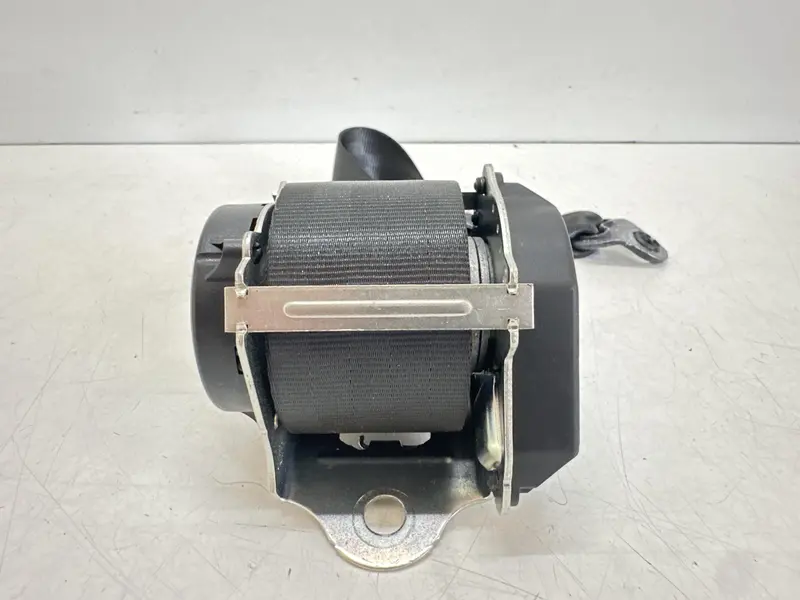 Cintura di sicurezza Posteriore DX LAND ROVER Discovery Sport (L550) (14>18) LR072154 629397500B Diesel 2.0 (14>18)