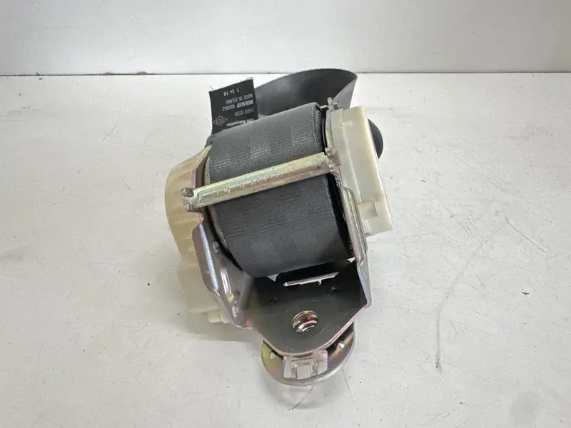 Cintura di sicurezza Posteriore DX RENAULT Clio Serie (08>15) 8200683953 683953 Diesel 1.5 (08>15)