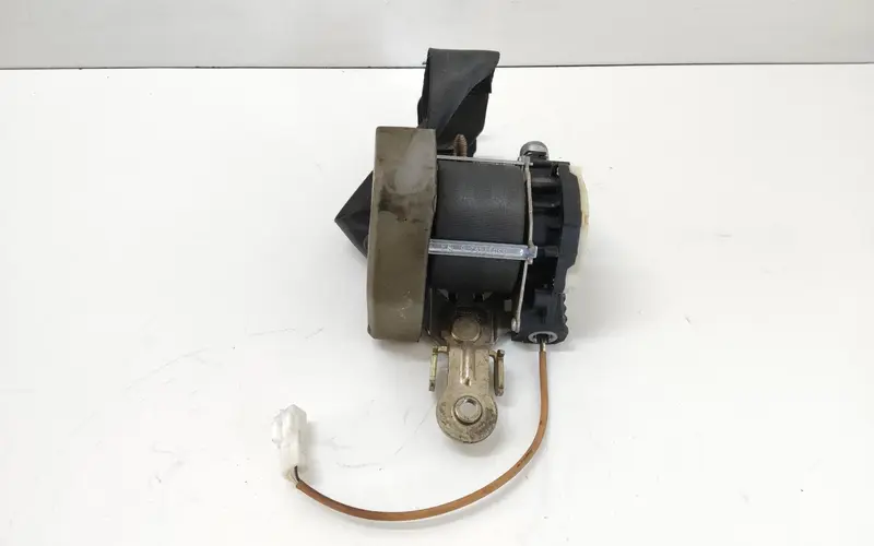 Cintura di sicurezza Posteriore DX RENAULT Modus 1° Serie 8200684003 33039427F Diesel 1.5 (04>06)