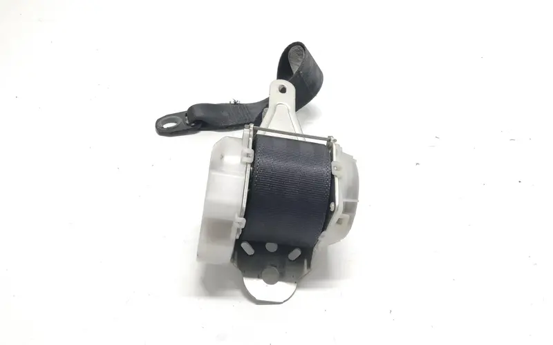 Cintura di sicurezza Posteriore DX TOYOTA Rav4 4° Serie 7336042200B2 7Q1430 Diesel 2.2 (05>09)