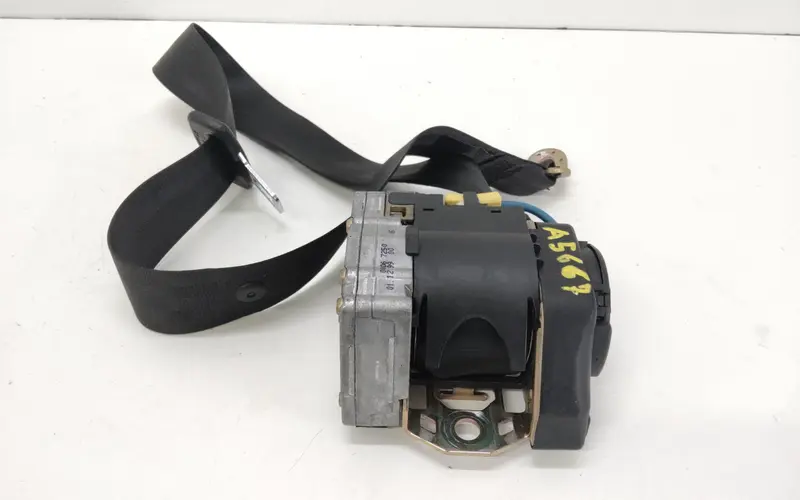 Cintura di sicurezza Posteriore Sx AUDI A6 Avant Serie C5 (4B5) (97>04) 4B9857805 Diesel 2.5 (97>04)