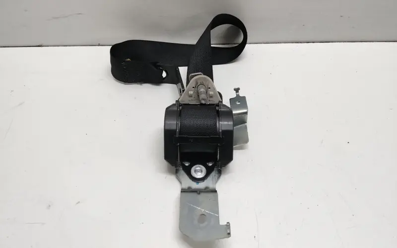 Cintura di sicurezza Posteriore Sx FIAT Freemont 1° Serie K1AN11DX9AE 608163101C Diesel 2.0