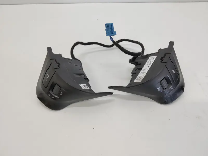 Comandi al volante multifunzione PEUGEOT 208 Serie (12>19) 98084115ZD Benzina (12>19)