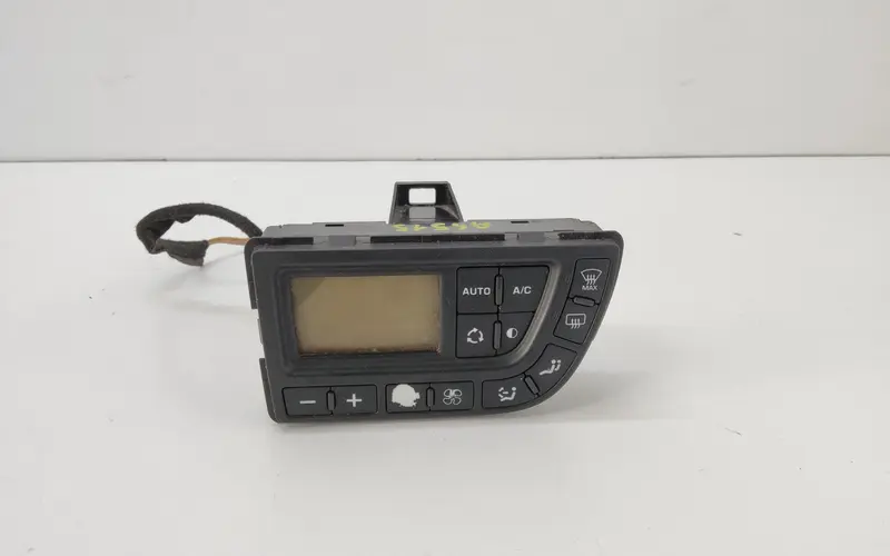 Comandi Clima CITROEN C4 Grand Picasso (06>13) A83007700 Diesel 1.6 (06>13)