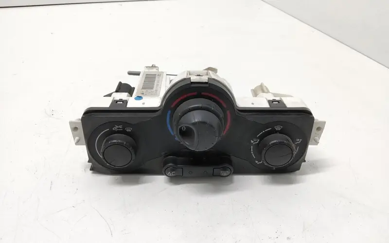 Comandi Clima RENAULT Megane ll Serie (06>08) 7701064233 69420003 Diesel 1.5 (06>08)