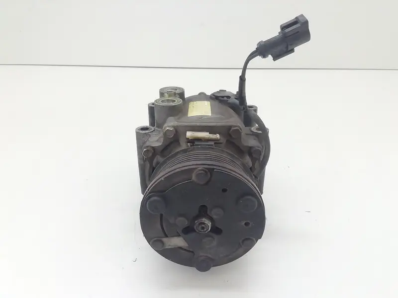 Compressore A/C FORD Focus Berlina 2° Serie 1870517 4M5H-19D629-AB Diesel 1800 (01>04)
