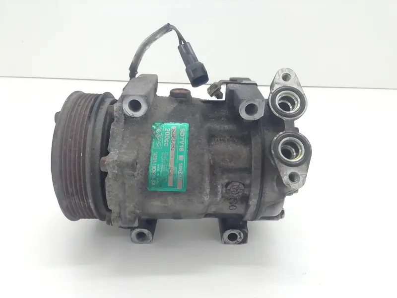 Compressore A/C FORD Focus Berlina 2° Serie 3M5H-19D629-SB 3M5H-19D629-SA Diesel 1600 (01>04)