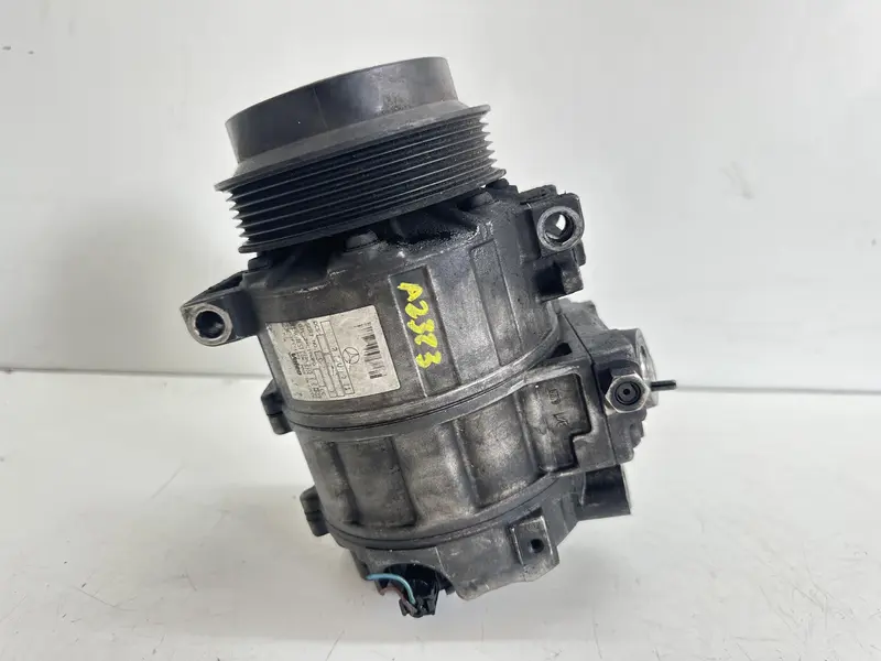Compressore A/C MERCEDES Classe GLK Serie (X204) (08>15) A0008302500 A0008302500 Diesel 2.2 (08>15)