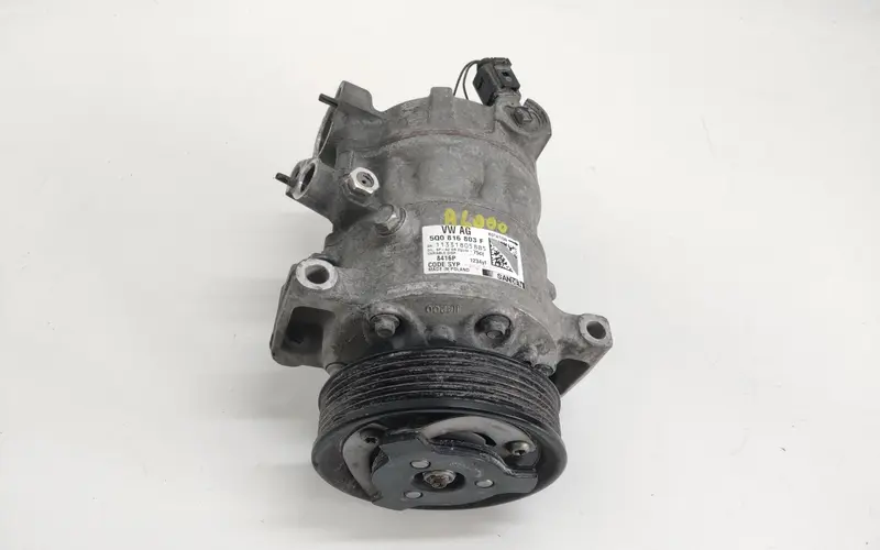 Compressore A/C VOLKSWAGEN Golf 7 Berlina (12>) 5Q0816803H 5Q0816803F Benzina