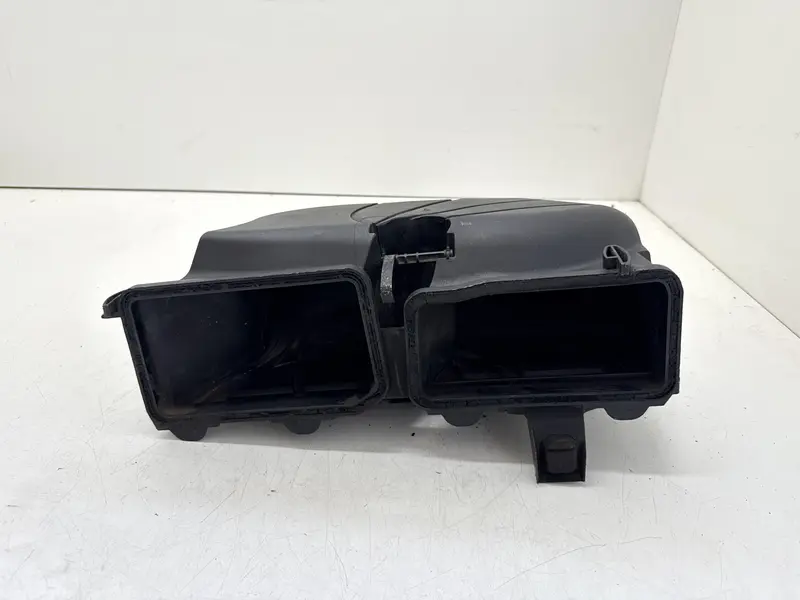condotto aria cabina MERCEDES Classe GLK Serie (X204) (08>15) A2048303303 Benzina (08>15)