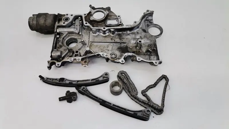 Coperchio distribuzione TOYOTA Rav4 4° Serie Diesel 2200 (05>09)