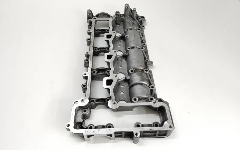 Coperchio Testata CITROEN Jumpy Combi (16>) 9806792610F Diesel 2.0