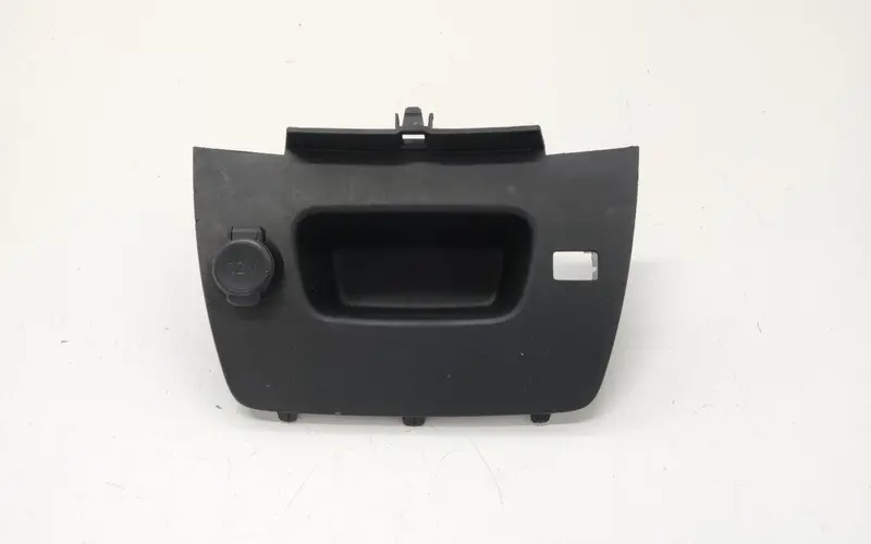 Cornice attacco presa accendisigari CITROEN C3 AirCross 13472603 Benzina 1.2
