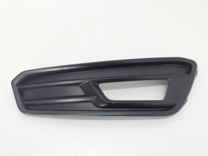 Cornice cover fendinebbia ant. DX passeggero FORD Focus Berlina 4° Serie F1EB-15A298-C Diesel 2000 (08>11)