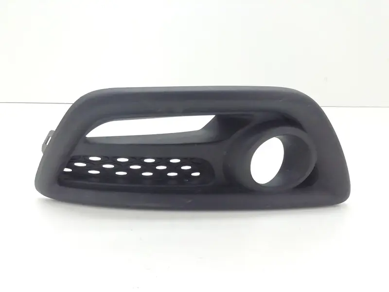 Cornice cover fendinebbia ant. DX passeggero RENAULT Captur Serie 620742386R Diesel 1500 (13>19)