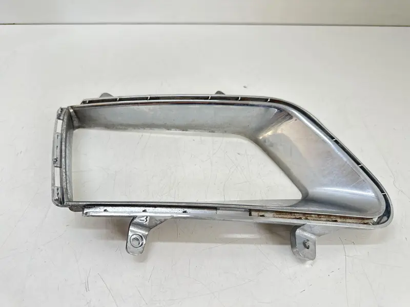 Cornice cover fendinebbia ant. SX SSANGYONG XLV Serie (16>) 7876535501 Diesel 1.6