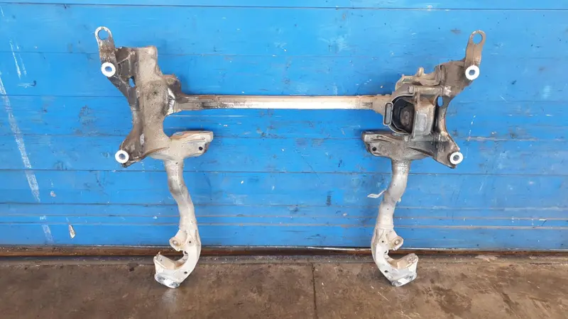 Culla Motore AUDI A4 Avant (8K5) (08>15) 8T0399315J Diesel 2000 (08>15)