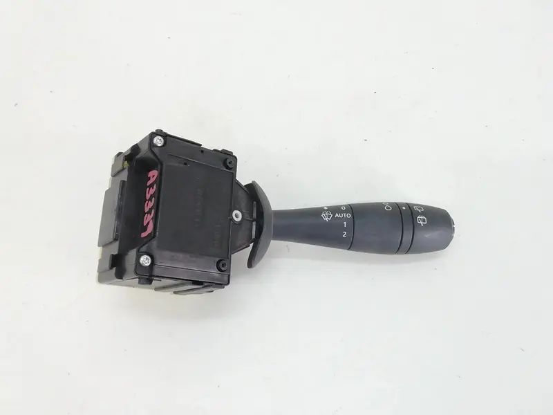 Devioluci destro RENAULT Clio Serie IV (12>19) 255675887R Benzina 1200 (12>19)