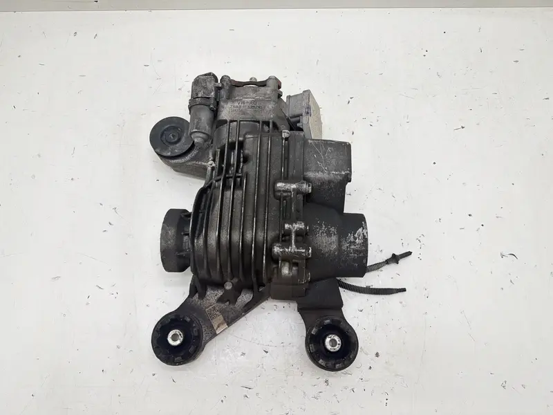Differenziale Posteriore VOLKSWAGEN Tiguan 2° Serie 0AY525010L Diesel 2.0 (11>15)