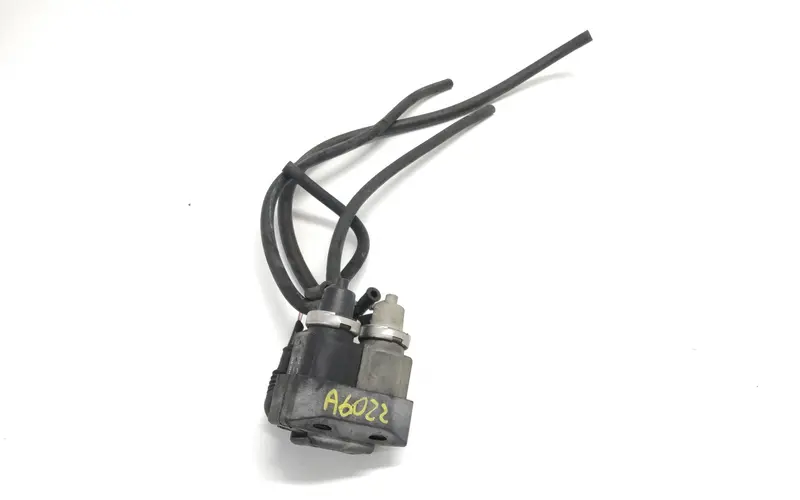 Elettrovalvola AUDI A6 Avant Serie C5 (4B5) (97>04) 059906629 Benzina (97>04)