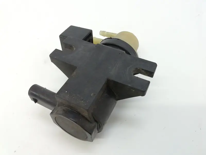 Elettrovalvola convertitore di pressione MERCEDES Classe A W169 3° Serie A0061536628 Diesel 2000 (04>08)