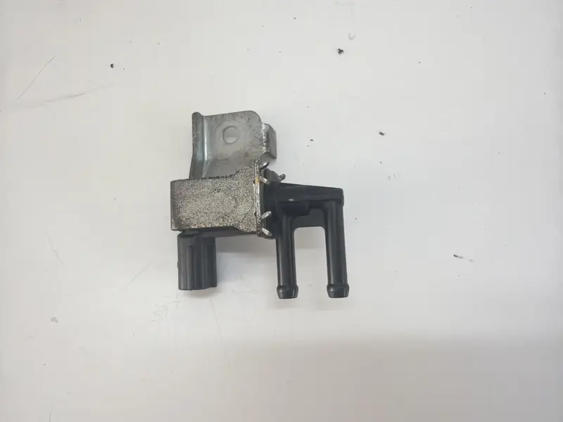 Elettrovalvola SUZUKI Alto 3° Serie K5T46783 Benzina 1000