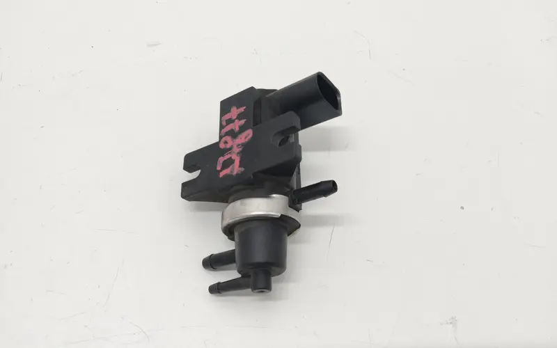 Elettrovalvola VOLKSWAGEN New Beetle Cabrio 1° Serie 1J0906627 Benzina 1.9 (98>10)