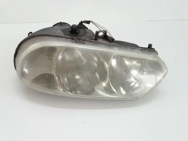Faro anteriore Destro ALFA ROMEO 156 Berlina Serie (932_) (97>03) 60620134 38421748 Diesel 1900 (97>03)