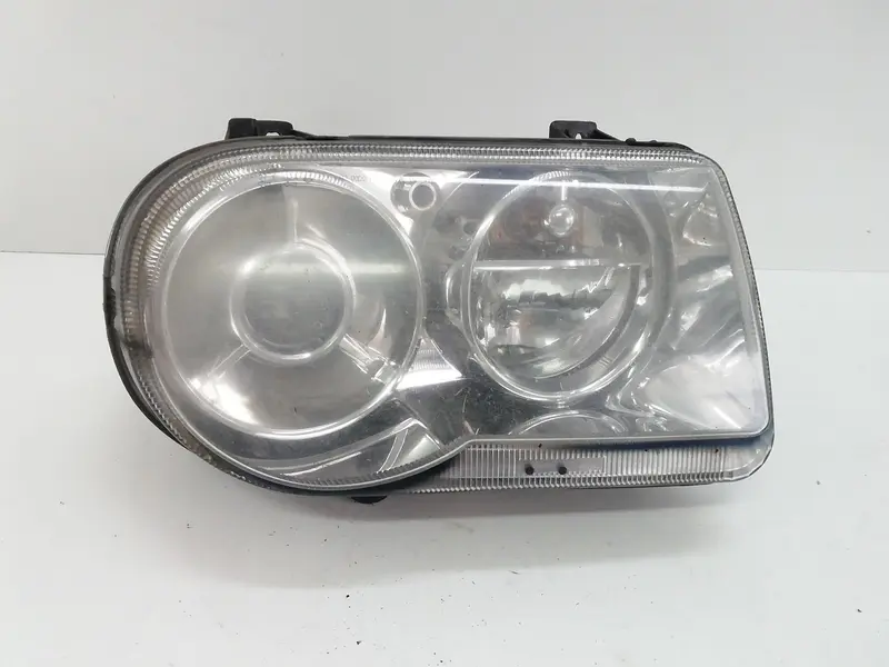 Faro anteriore Destro CHRYSLER 300 C Touring 04805760AG 04805760AG Diesel 3000