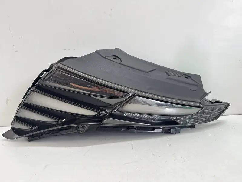 Faro anteriore Destro HYUNDAI Tucson Serie (20>) N10LNX4e N10LNX4e Benzina