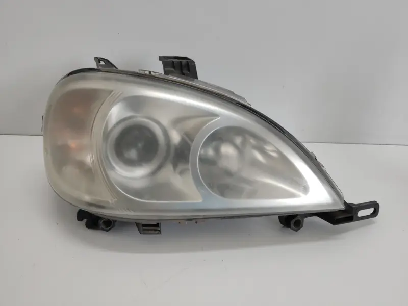 Faro anteriore Destro MERCEDES Classe M 1° Serie A1638205061 A1638204661 Diesel 2700 (97>05)