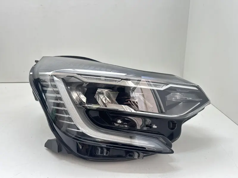 Faro anteriore Destro RENAULT Captur Serie (19>) 260104900R 260104900R Benzina