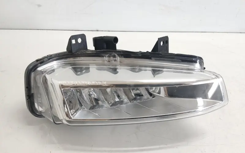 Fendinebbia anteriore DX LAND ROVER Discovery Sport (L550) (14>18) LR136868 FJ3215200AC Diesel 2.0 (14>18)