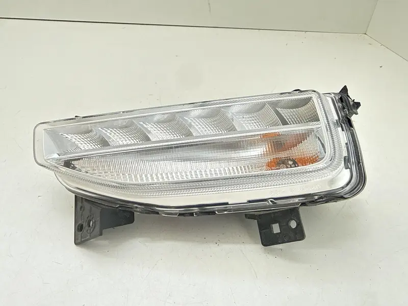 Fendinebbia anteriore DX VOLKSWAGEN T-Roc Serie 2GA941056J Benzina (17>21)