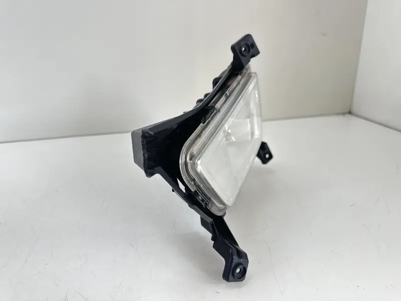 Fendinebbia anteriore SX SSANGYONG XLV Serie (16>) 8320135500 Diesel 1.6