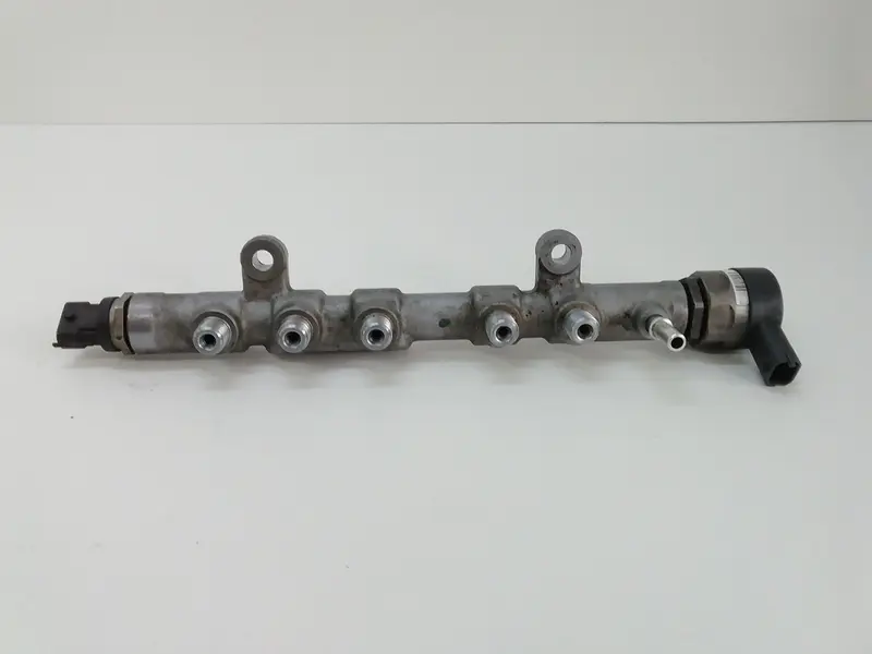 Flauto LAND ROVER Range Rover SPORT (13>) G4D3-9D280-BA Diesel 2000 (13>22)