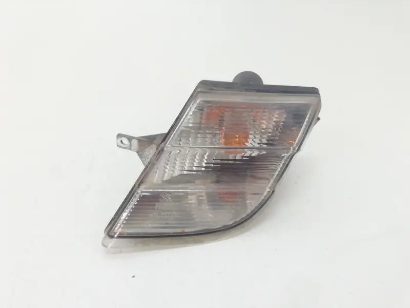 Freccia fanalino ant SX lato guida NISSAN Micra 5° Serie Diesel 1500 (05>07)