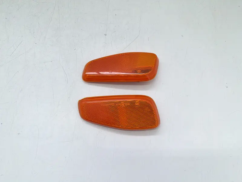 Freccia SX parafango JEEP Renegade Serie (14>18) 51953112 Benzina (14>18)