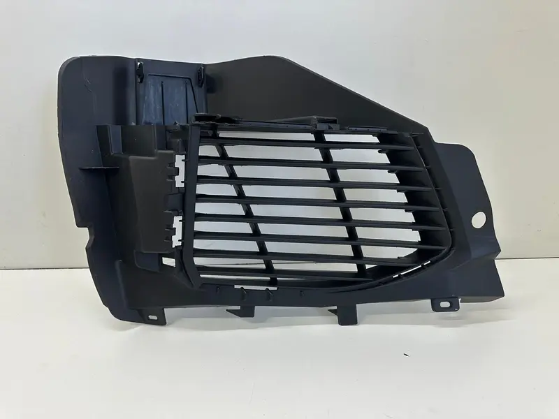 Griglia Paraurti Anteriore Destra PEUGEOT 3008 Serie (16>23) Benzina (16>23)
