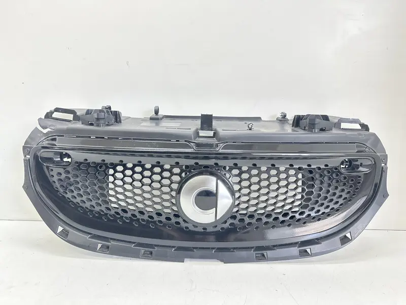 Griglia Paraurti SMART Fortwo Coupé (W453) A4538881223 A4538855700 Benzina 900