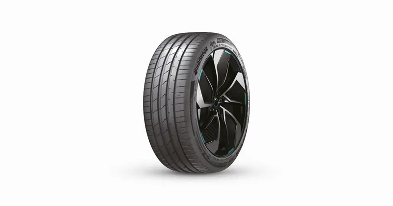 Hankook IK01A iON Evo Suv NCS 255/40R22 103V Pneumatico Estiva