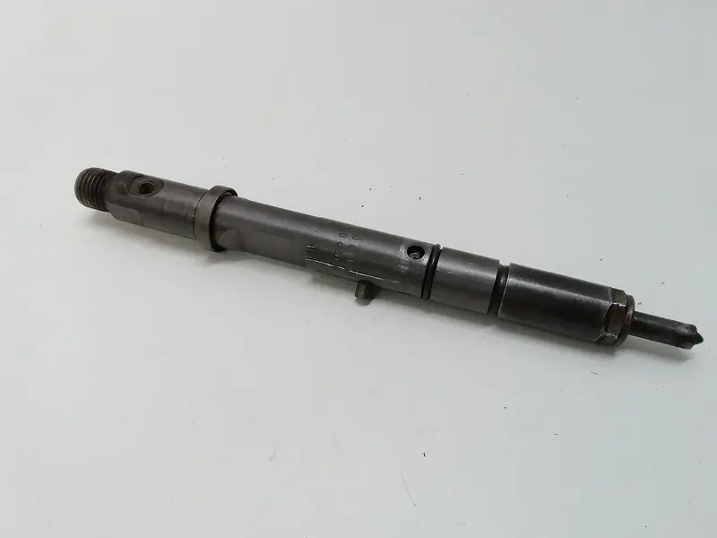 Iniettori AUDI A4 Avant (8E) 1 serie 059130201F Diesel 2500 (00>04)