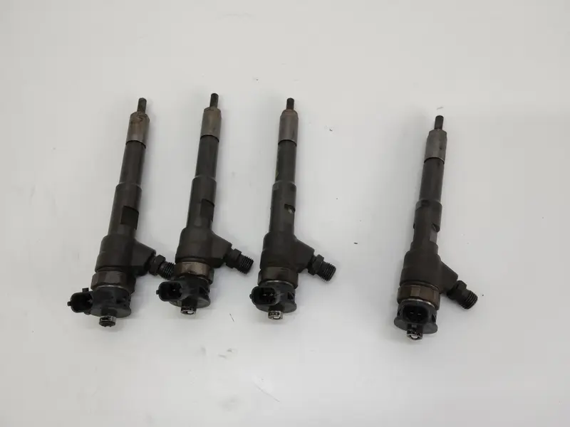 Iniettori RENAULT Captur Serie H8201108033 044510485 Diesel 1500 (13>19)