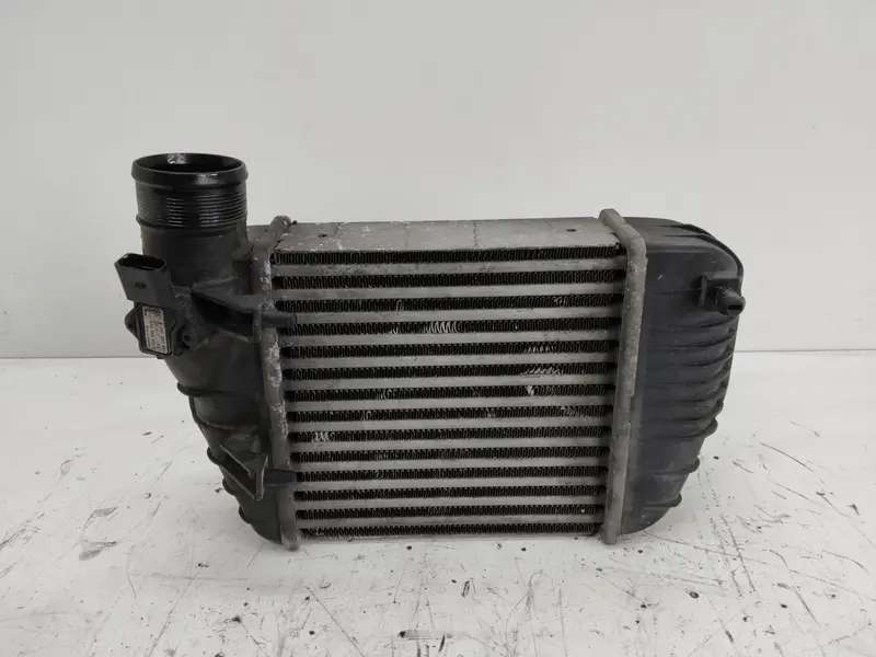 Intercooler AUDI A6 Berlina Serie C4 (4A2) (94>97) 4F0145805J Diesel 2000 (94>97)