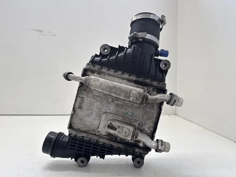 Intercooler JAGUAR XE Serie (X760) (15>) T2H32177 GX736K775AC Diesel 2.0