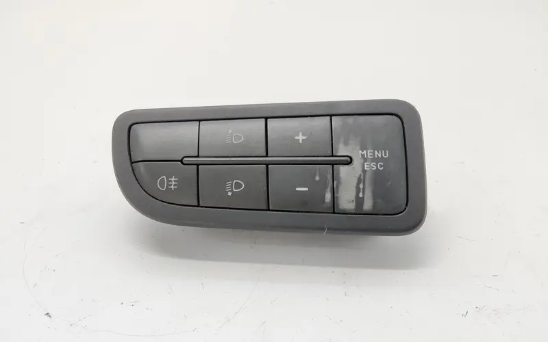 Interruttore comando luci FIAT Grande Punto 1° Serie 735367268 Diesel 1.3 (05>08)