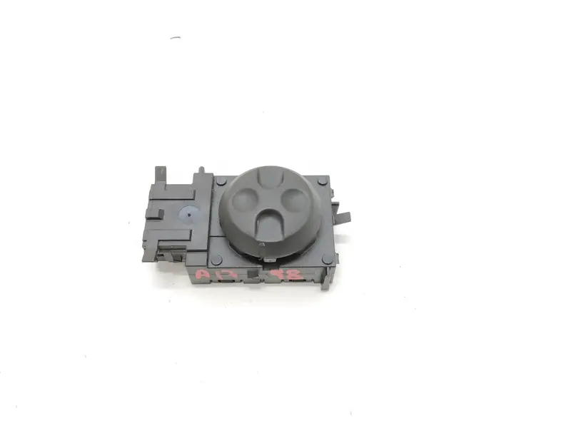Interruttore pulsante regolatore sedile DX CITROEN C5 Station Wagon (08>18) 9660221177 Diesel 2.0 (08>18)