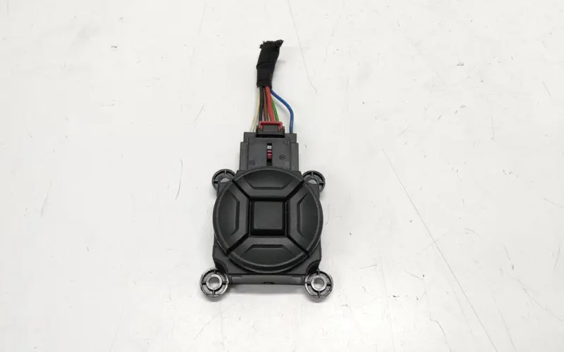 Interruttore pulsante regolatore sedile SX AUDI Q3 Sportback Serie (F3N) (19>) 4N0959777D Benzina